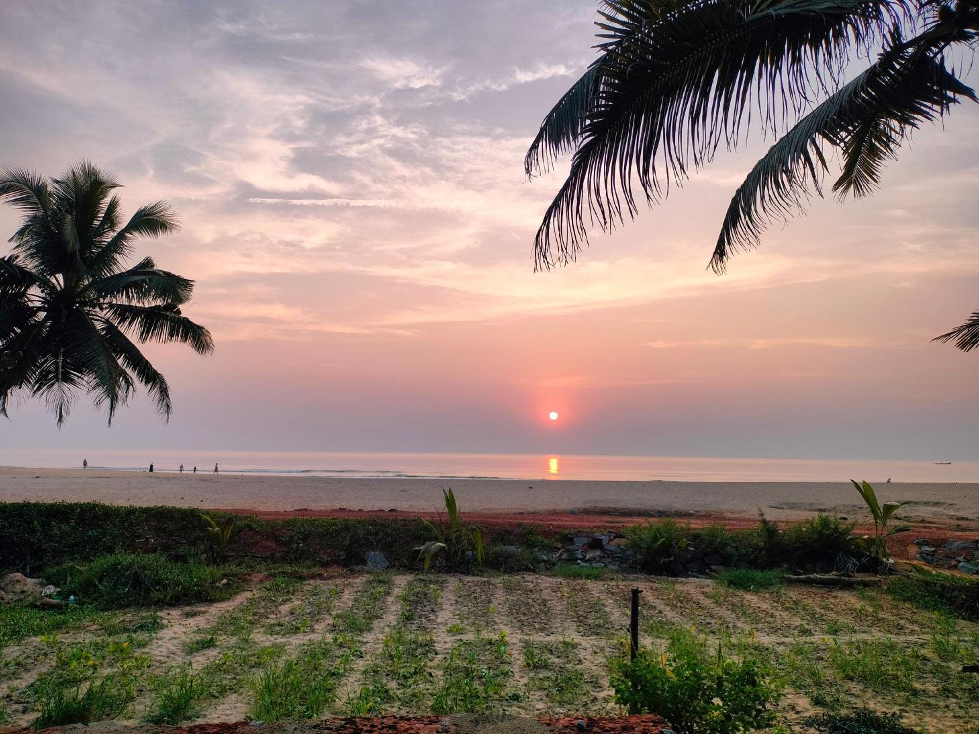 גוקרנה Revibe Beach Hostel Gokarna מראה חיצוני תמונה